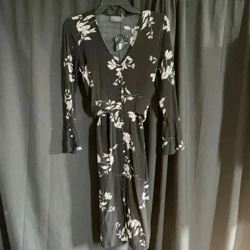 Black Long Sleeve Front Buttoned Dress Black Long Sleeve Front Buttoned Dress